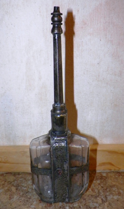 AA EBAY NEW A COLLECTIBLE EBAY BOTTLE LONG NOZZLE NECK METAL BAND 1AA.jpg