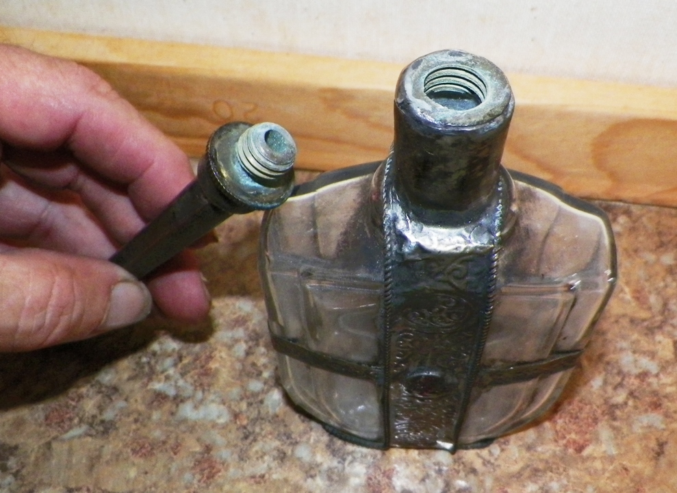 AA EBAY NEW A COLLECTIBLE EBAY BOTTLE LONG NOZZLE NECK METAL BAND 4AA.jpg