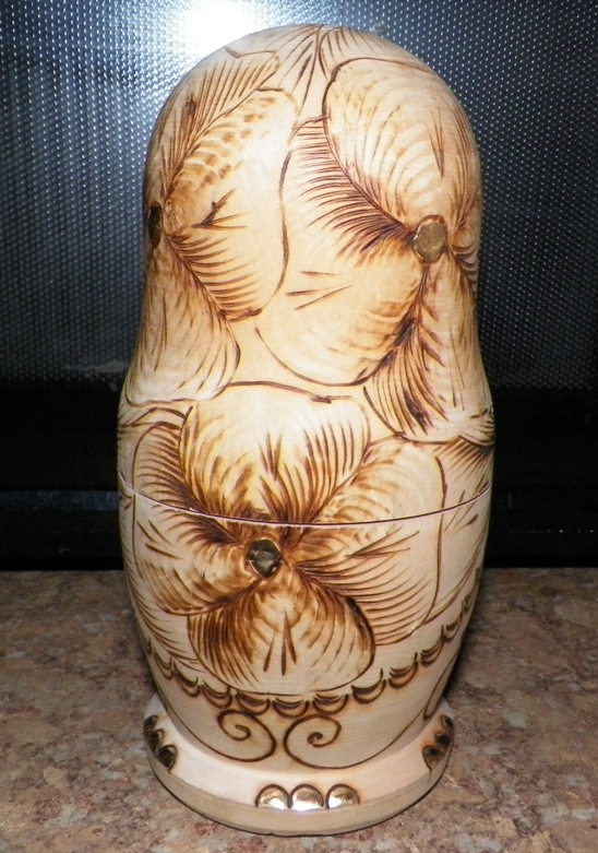 AA EBAY NEW A COLLECTIBLE EBAY DOLL NESTING RUSSIAN 1AAA.jpg