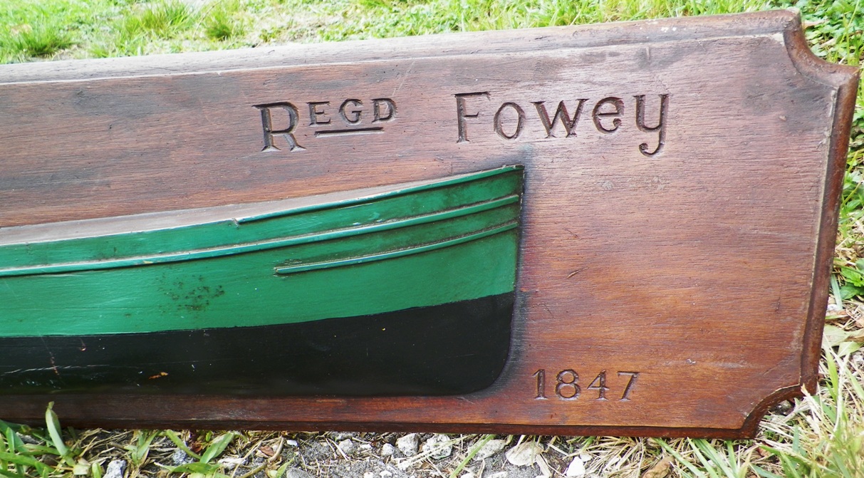 AA EBAY NEW A COLLECTIBLE EBAY EBAY BOAT HALF MODEL TROPAZ 3AA.jpg