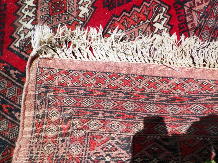 HELP WITH AGE/ORIGIN OF RUG Antiques Board