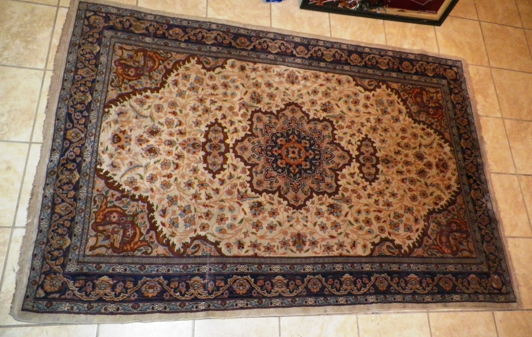 AA EBAY NEW A COLLECTIBLE EBAY EBAY CARPET SILK FROM CONSTANTINE 3AA.jpg