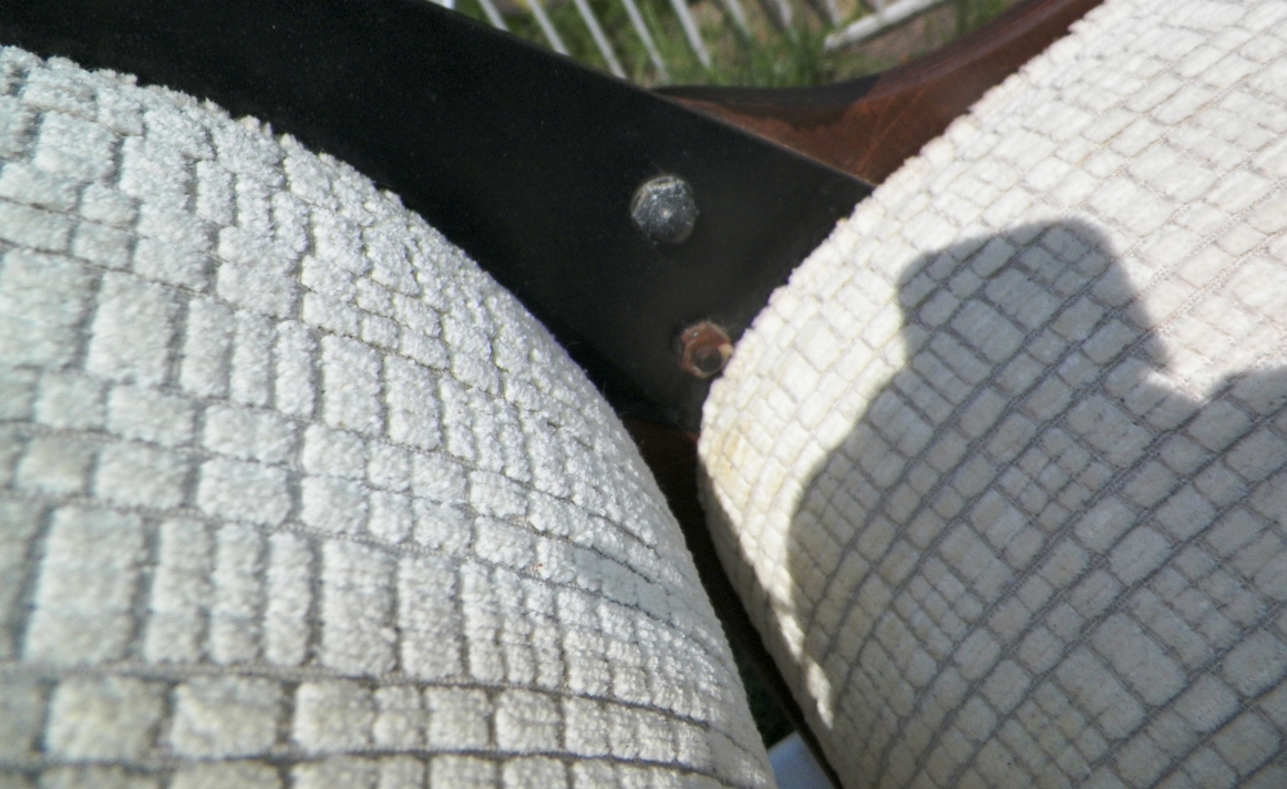 AA EBAY NEW A COLLECTIBLE EBAY EBAY CHAIR REPRODUCTION EAMES LOUNGER 5AA.jpg