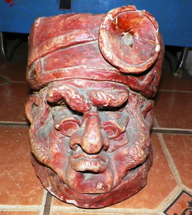 AA EBAY NEW A COLLECTIBLE EBAY EBAY FACE VASE PLANTER 1AA.jpg