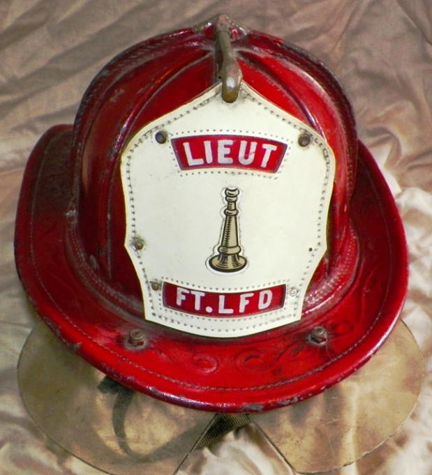 AA EBAY NEW A COLLECTIBLE EBAY EBAY FIREMAN HELMET 1AA_AA.jpg