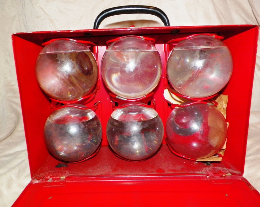 AA EBAY NEW A COLLECTIBLE EBAY EBAY FIREMAN SHUR STOP WATER GRENADES 3AA.jpg