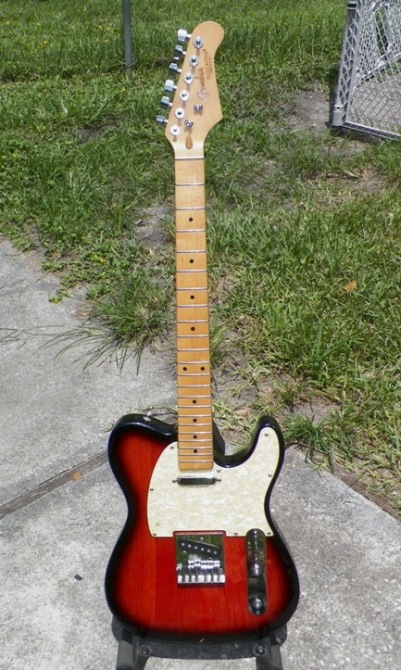 AA EBAY NEW A COLLECTIBLE EBAY EBAY GUITAR FENDER THRIFT STORE FIND 1A_AA.jpg