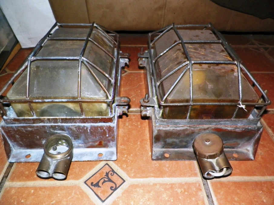 AA EBAY NEW A COLLECTIBLE EBAY EBAY LAMP NAUTICAL 2AA.jpg