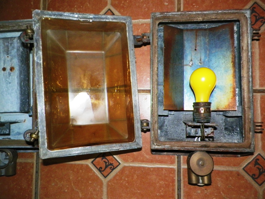 AA EBAY NEW A COLLECTIBLE EBAY EBAY LAMP NAUTICAL 8AA.jpg