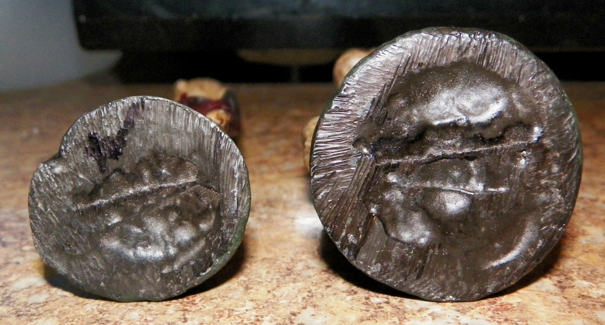 AA EBAY NEW A COLLECTIBLE EBAY EBAY POPEYE & OLIVE OIL CAST IRON FIGURES 4AA.jpg