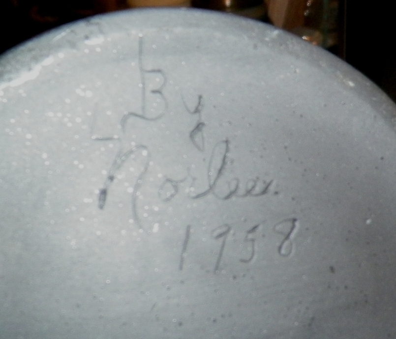 AA EBAY NEW A COLLECTIBLE EBAY EBAY POTTERY PITCHER 1958 4BAA.jpg