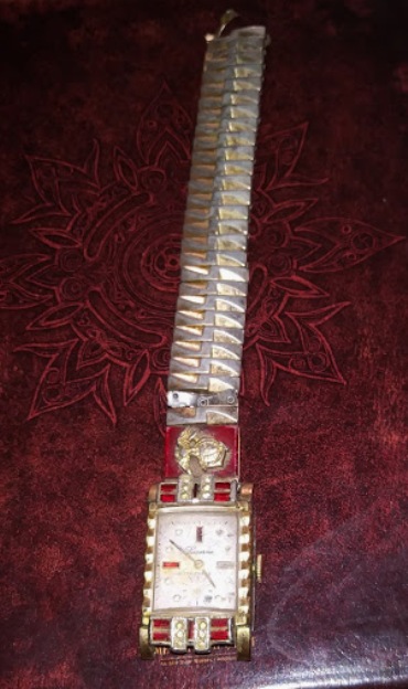 AA EBAY NEW A COLLECTIBLE EBAY EBAY WATCH LUCERNE 2AA.jpg