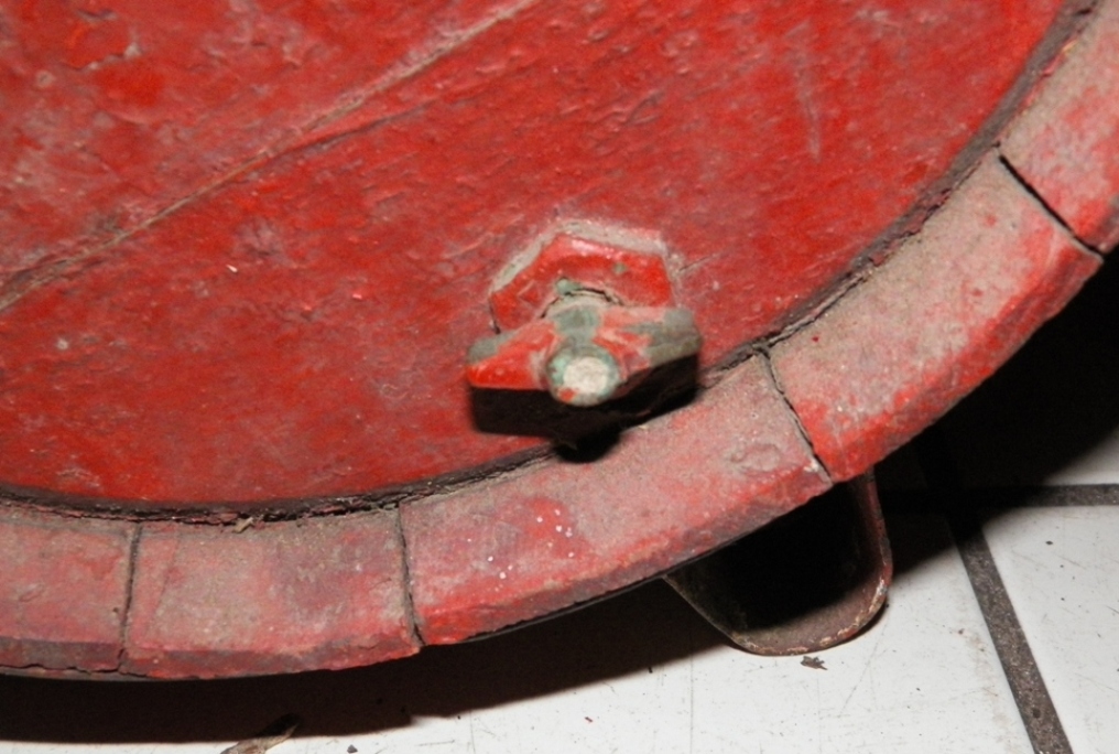 AA EBAY NEW A COLLECTIBLE EBAY GUN POWDER CONTAINER CASK 2AAA.jpg