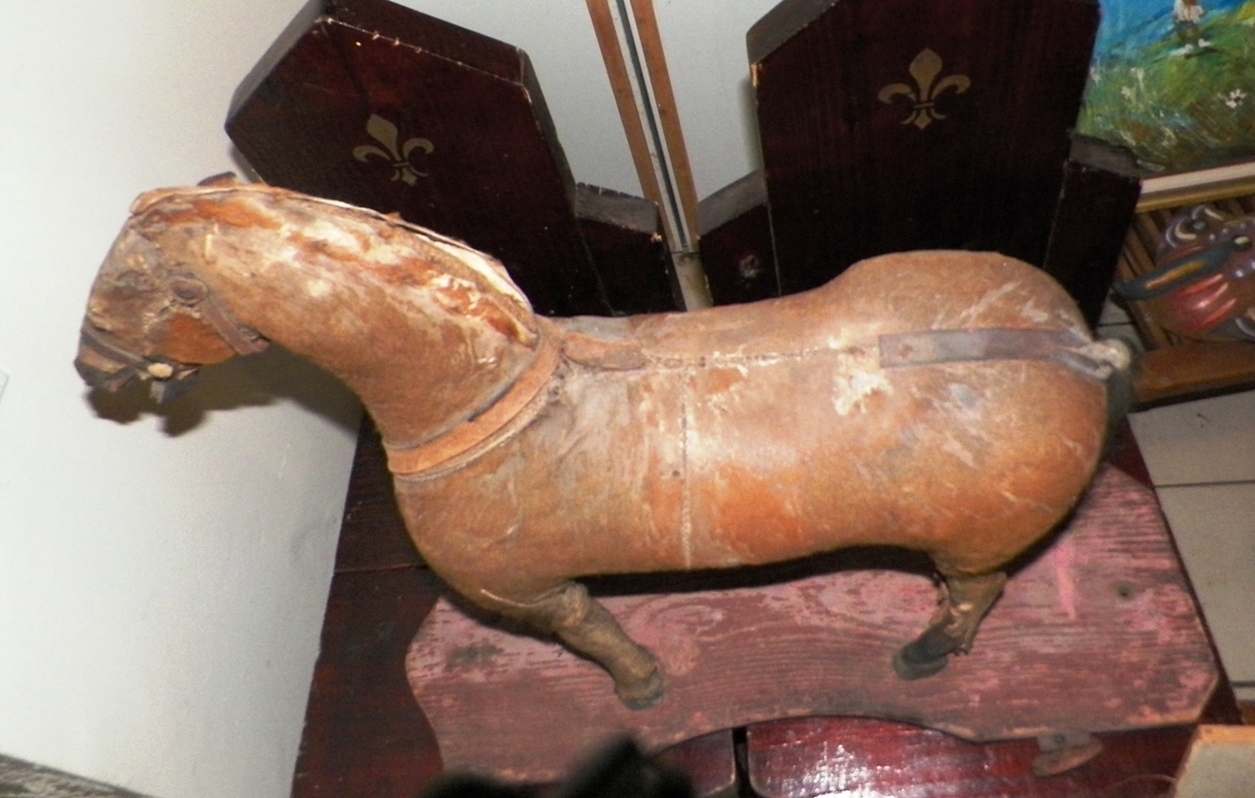 AA EBAY NEW A COLLECTIBLE EBAY HORSE ANTIQUE PULL TOY HORSE 1BA_AA.jpg