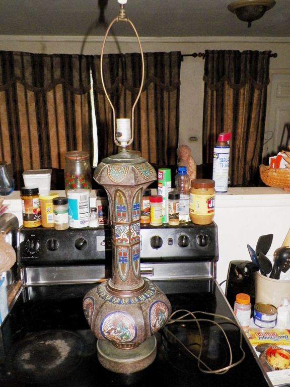 AA EBAY NEW A COLLECTIBLE EBAY LAMP ORIENTAL ENAMEL 1AA.jpg