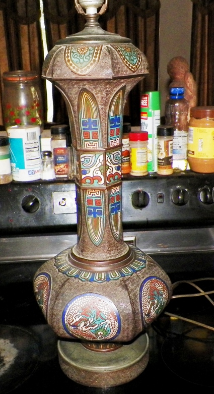 AA EBAY NEW A COLLECTIBLE EBAY LAMP ORIENTAL ENAMEL 2AA.jpg
