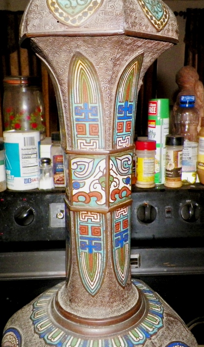AA EBAY NEW A COLLECTIBLE EBAY LAMP ORIENTAL ENAMEL 3AAA.jpg