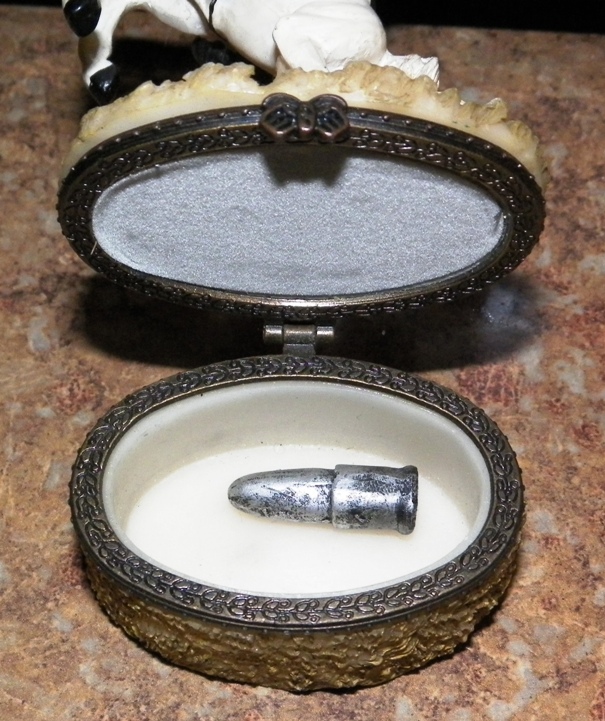 AA EBAY NEW A COLLECTIBLE EBAY LONE RANGER PILL BOX 4AA.jpg