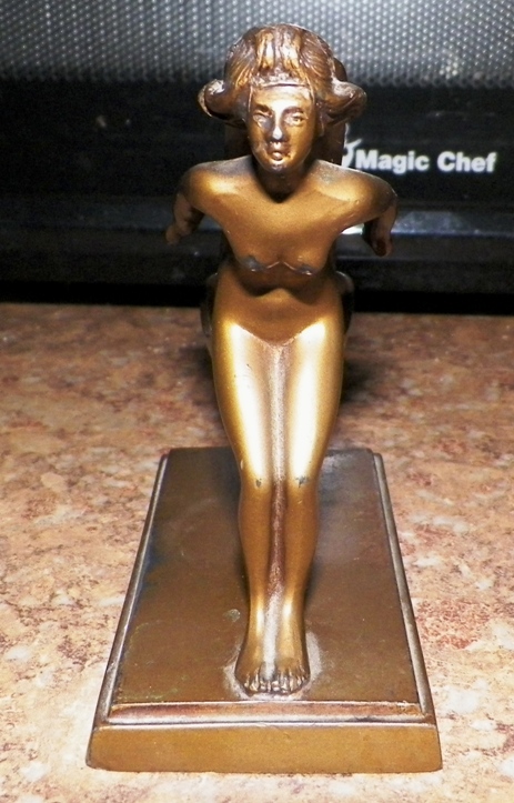 AA EBAY NEW A COLLECTIBLE EBAY PIPE HOLDER ART DECO 4AA.jpg