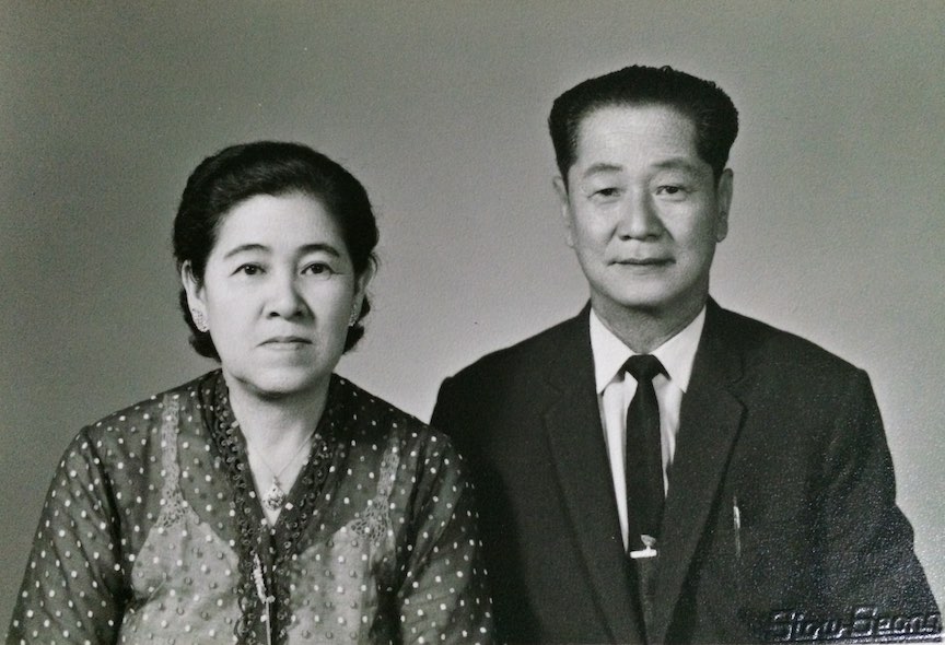 ah kong and ah ma.jpg