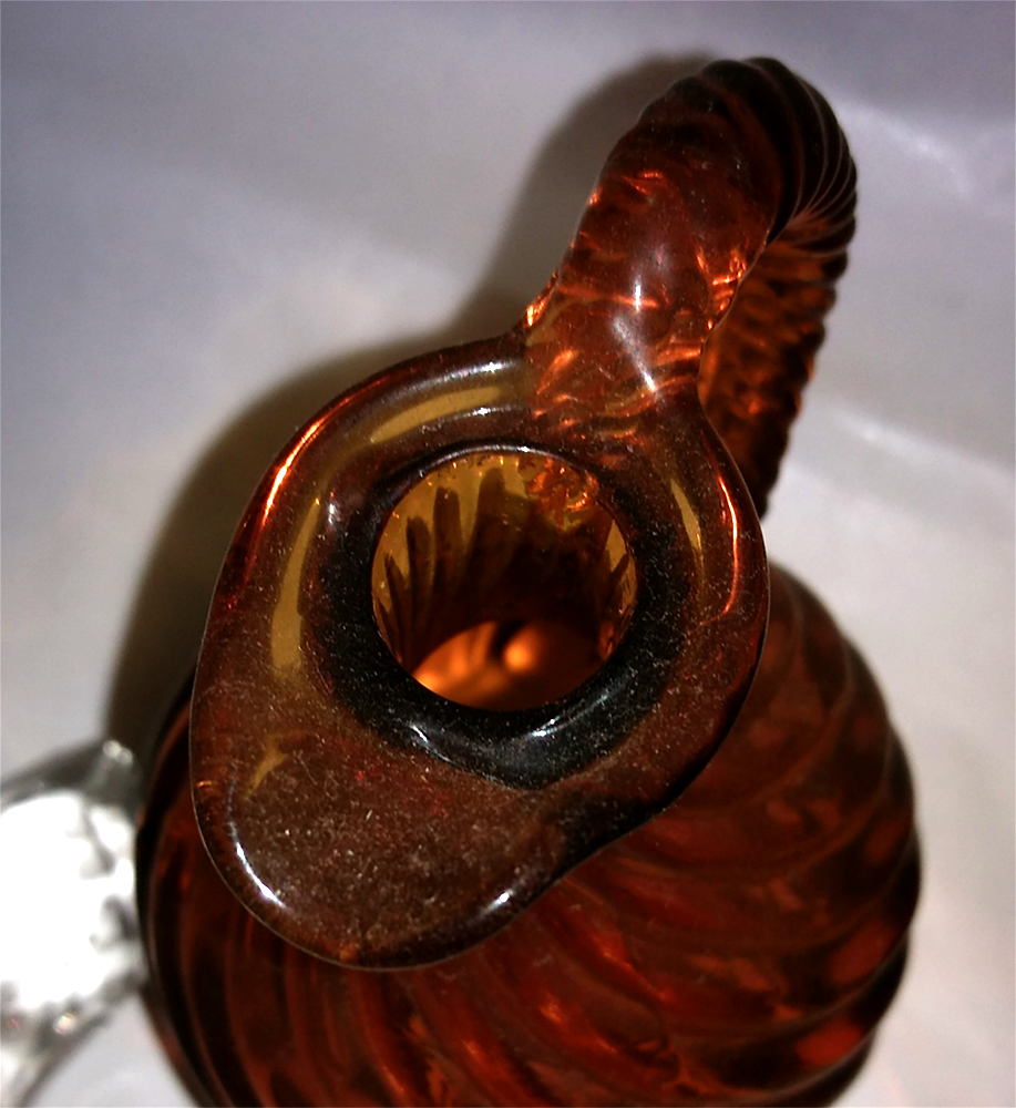 amber-cruet03.jpg