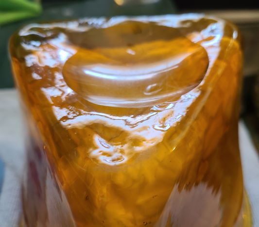 amber vase 2.jpg