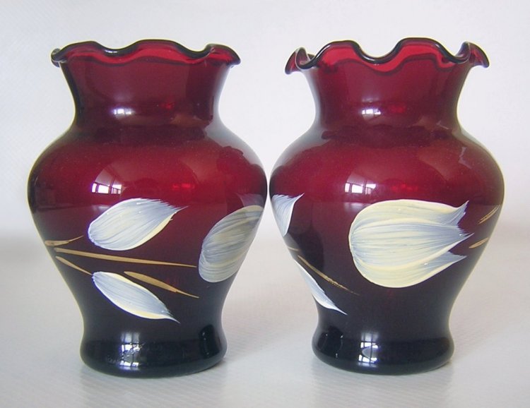 Anchor Hocking Royal Ruby Small Vase Pair Ruffled Rim Gay Fad Hand Paint Tulip Flower Floral-a.jpg