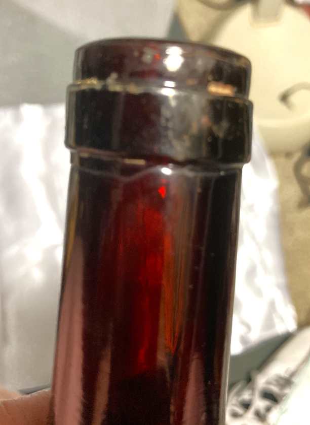 ANTIQUE BOTTLE 3.png