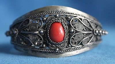 Antique-Chinese-800-Silver-Filigree-Coral-Hinged-Vintage-Tibetan-Bracelet.jpg