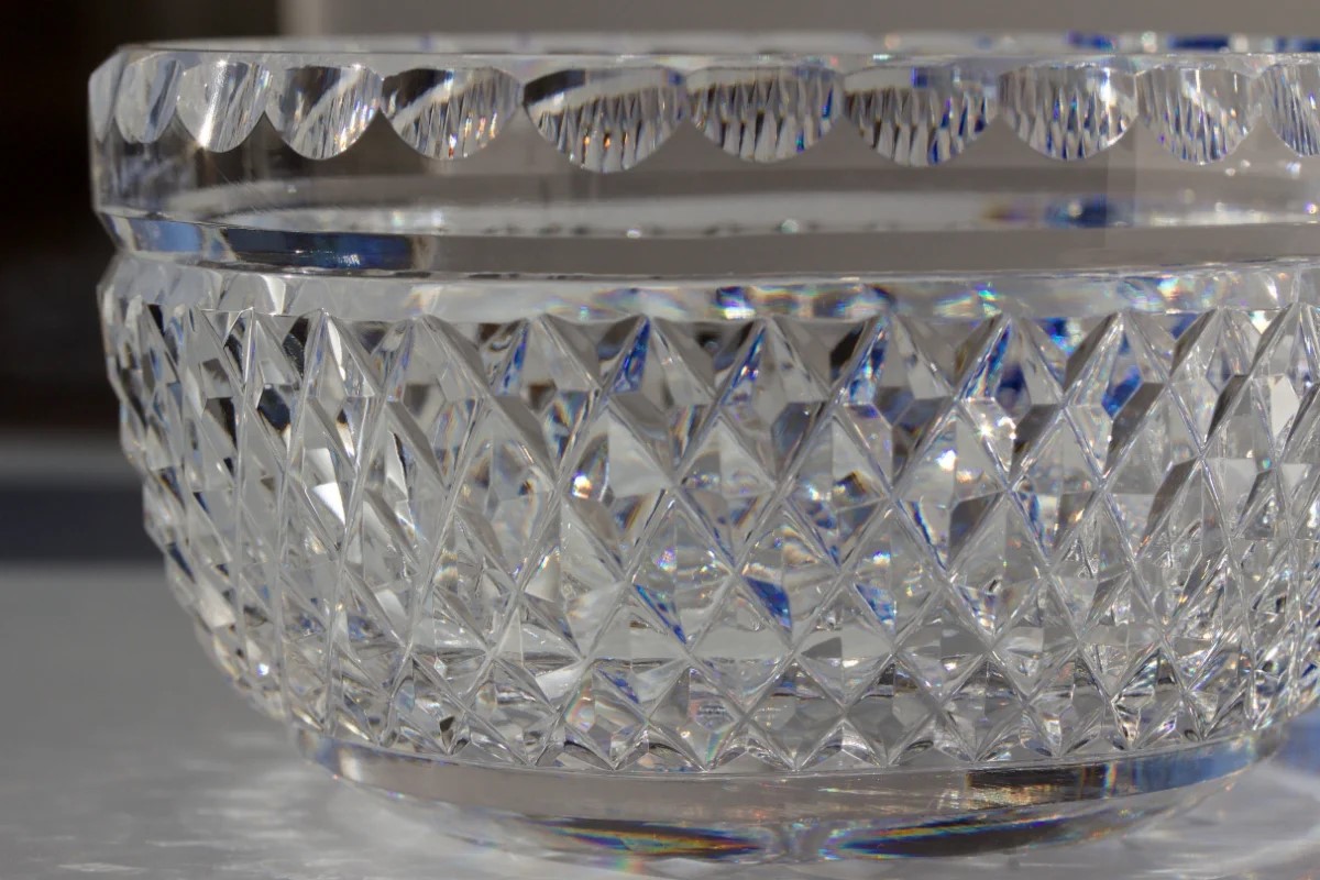 Antique-Diamond-Cut-Glass-Pattern-on-Bowl.jpeg
