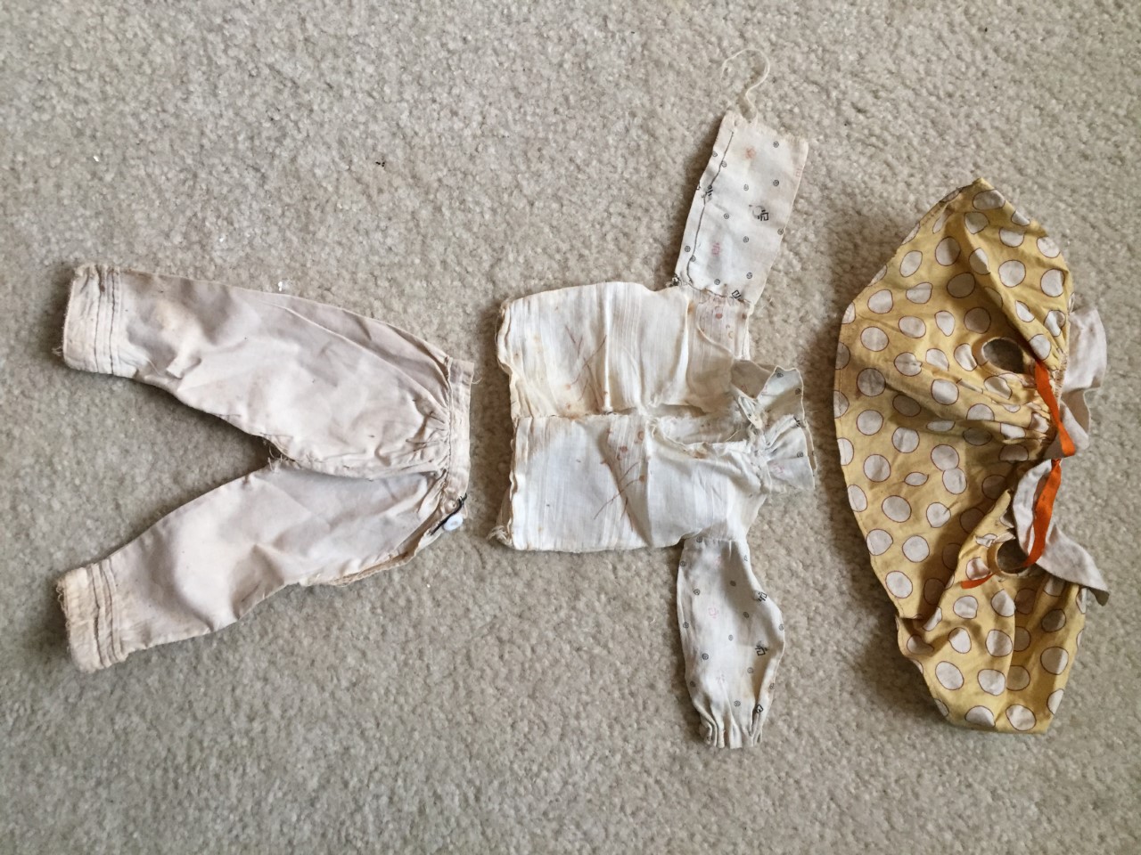 ANTIQUE DOLL CHEST - CLOTHING.jpg