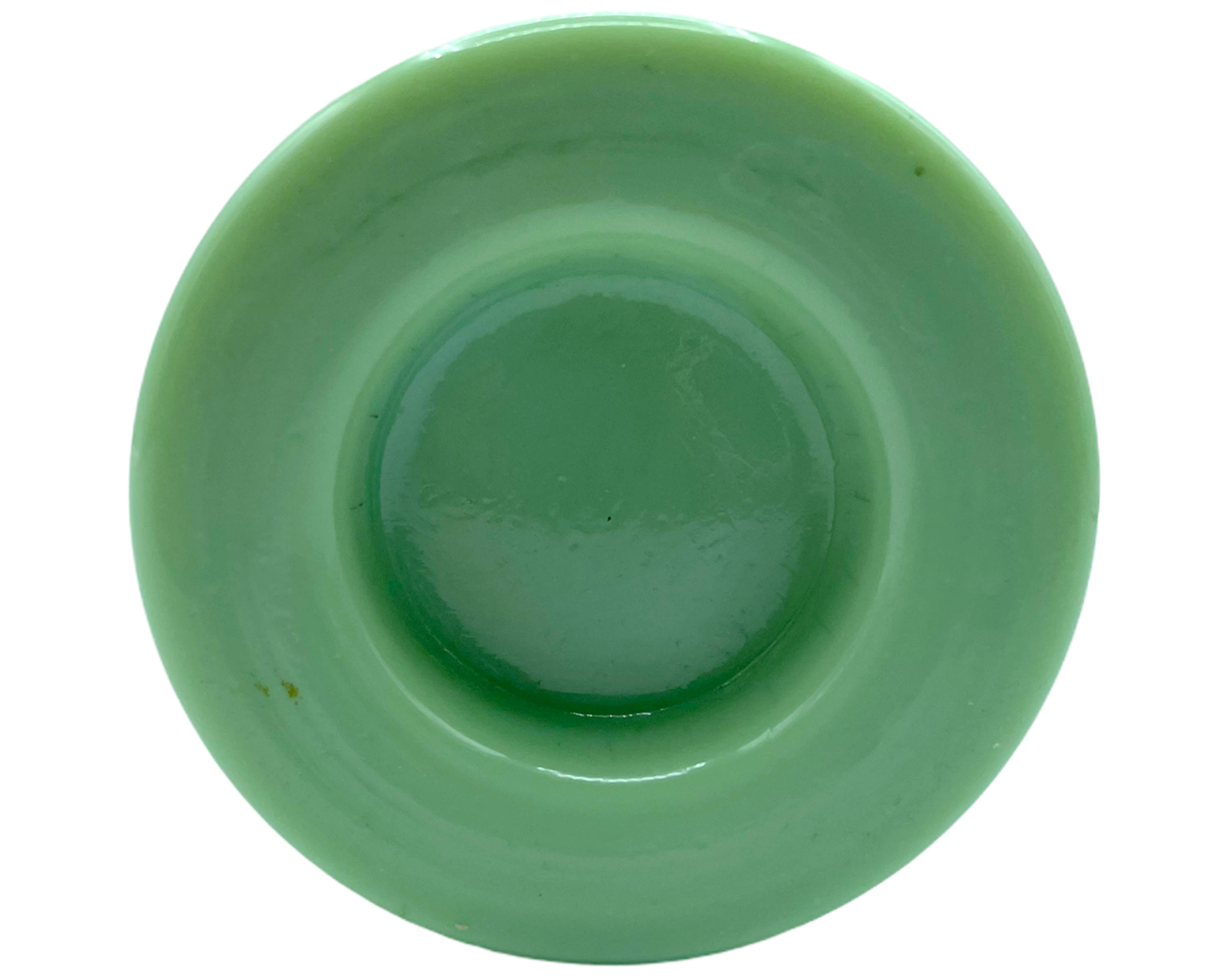 Antique-Jadeite-Vase-2.jpg