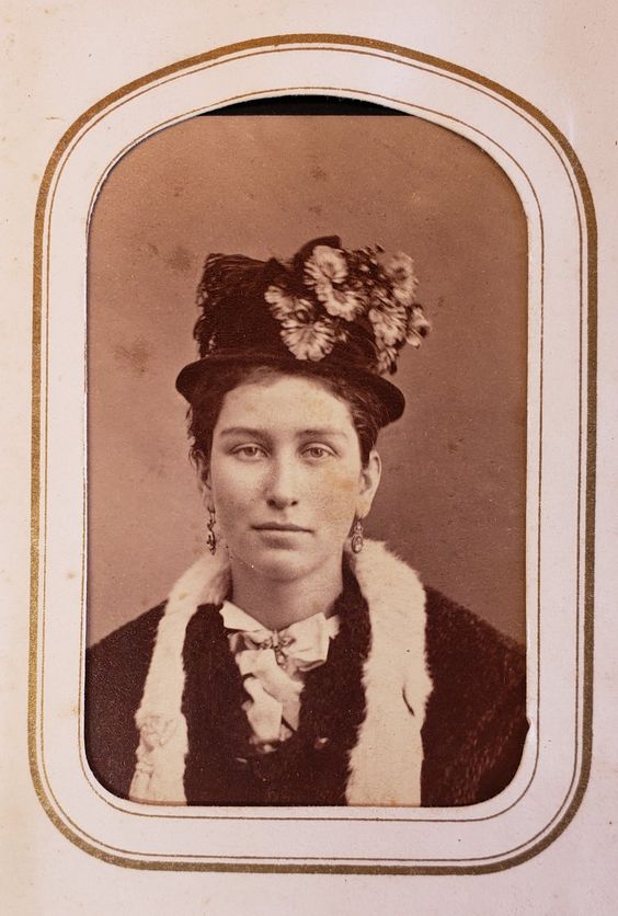 ANTIQUE PHOTOS 6.jpg