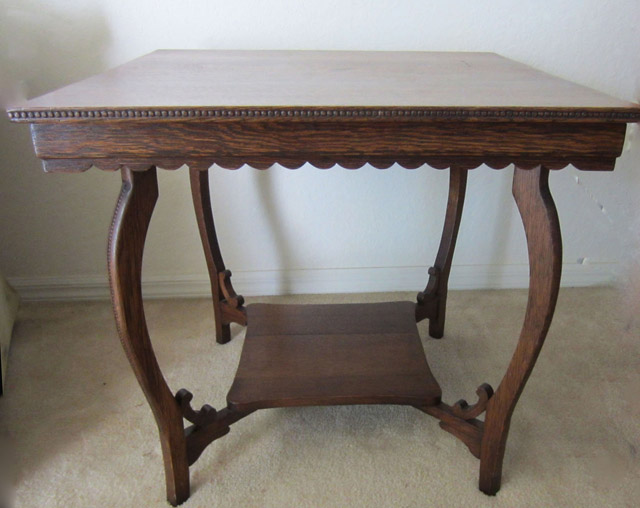 antique table 640.jpg