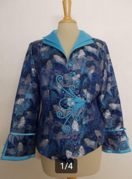 Apart blauwChinees print top_jasje M.jpg