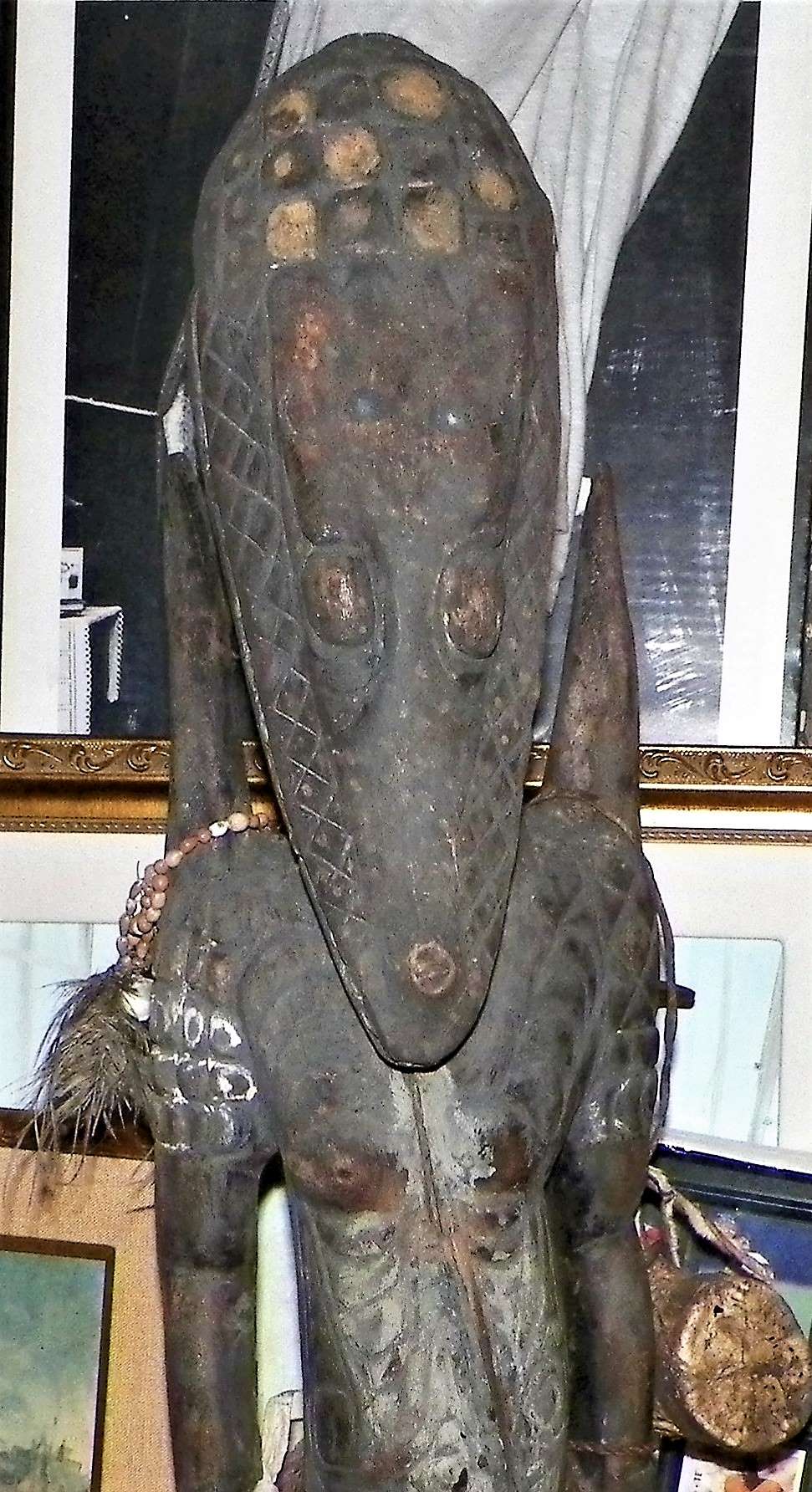 ART CARVED AFRICAN CROCODILE MAN STATUE 1AAA.JPG
