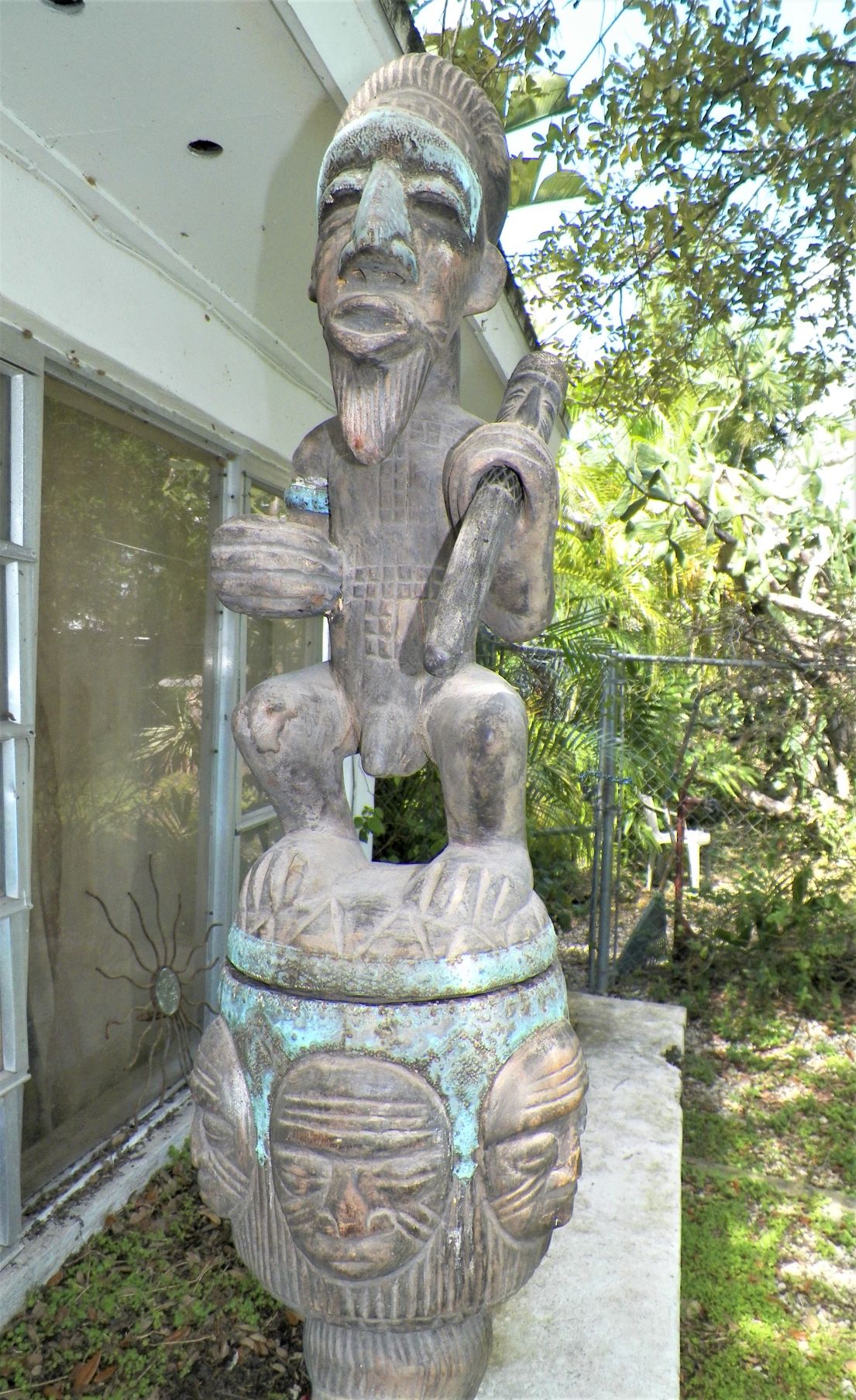 ART CARVED AFRICAN STATUES PAIR OF 2 6BA-A-aA.JPG