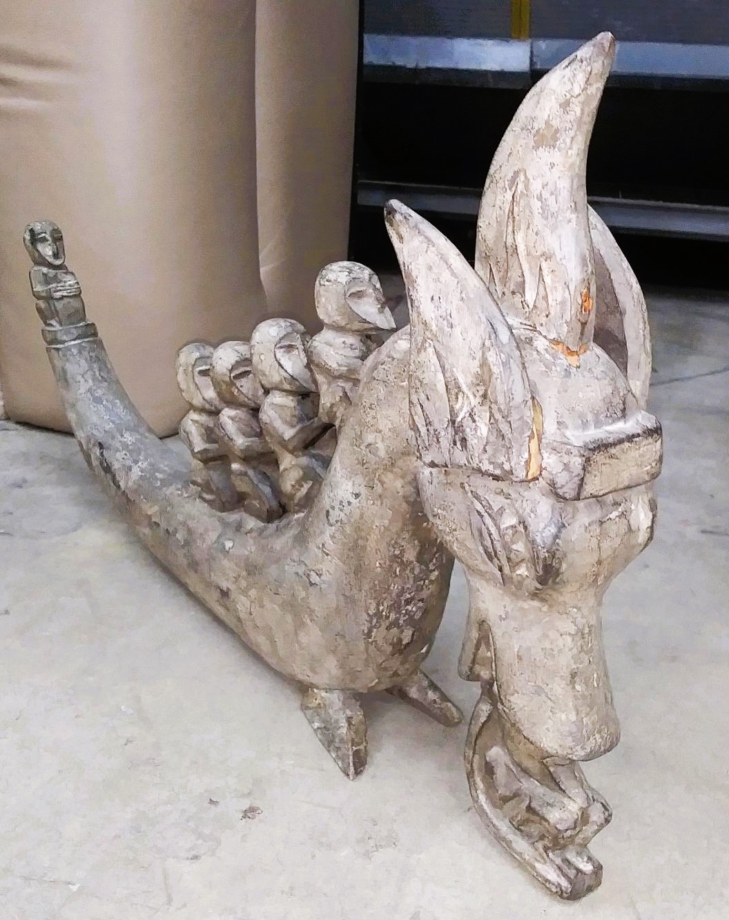 ART CARVED DRAGON 8AAAZZ.jpg