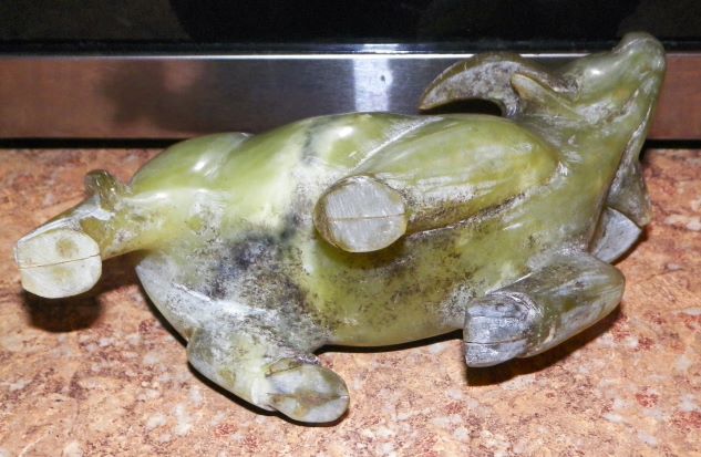 ART CARVED JADE WATER BUFFALO 8AA.JPG