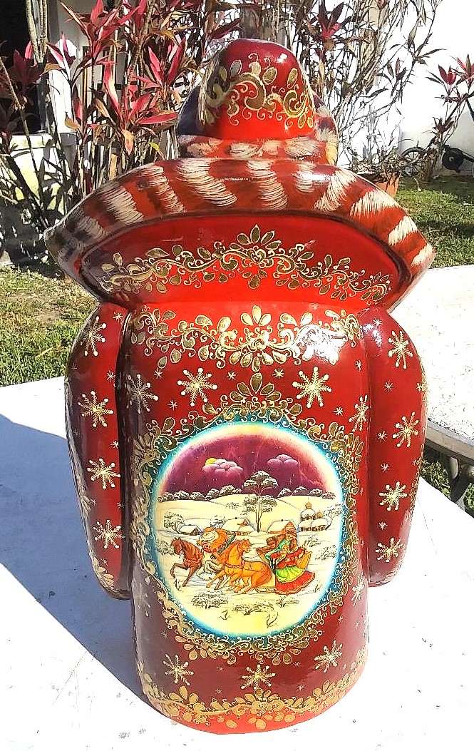 ART CARVED SATA CLAUS RUSSIAN 6AA.jpg