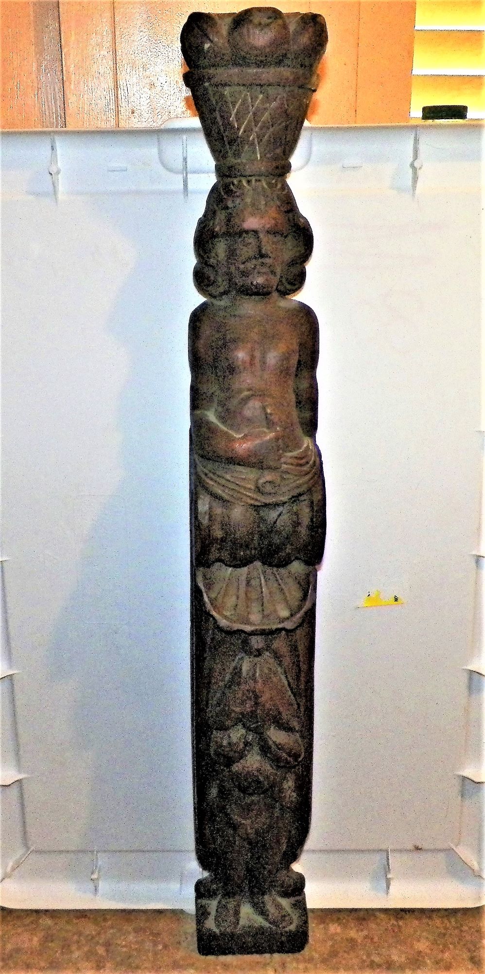 ART CARVED SCONCE FIGURE COCONUTS ON HEAD 1AA.JPG