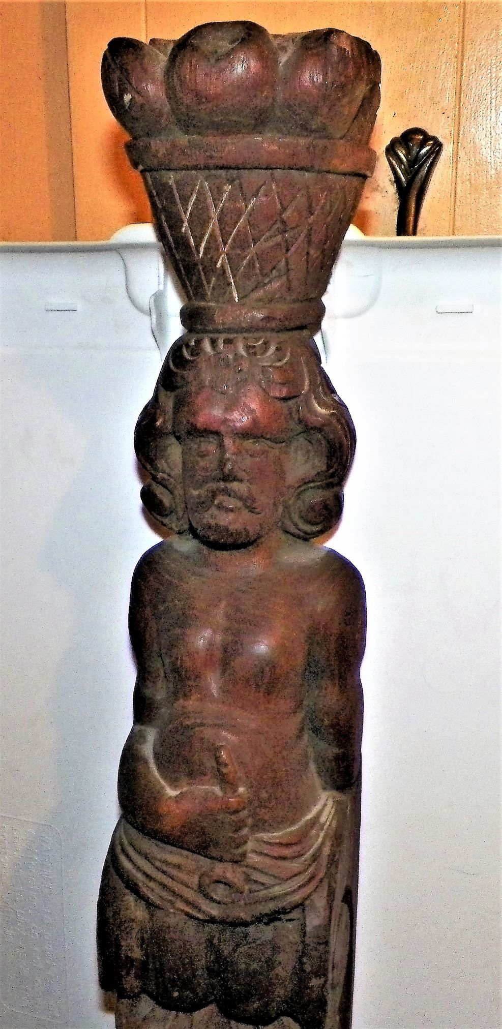 ART CARVED SCONCE FIGURE COCONUTS ON HEAD 2AA.JPG