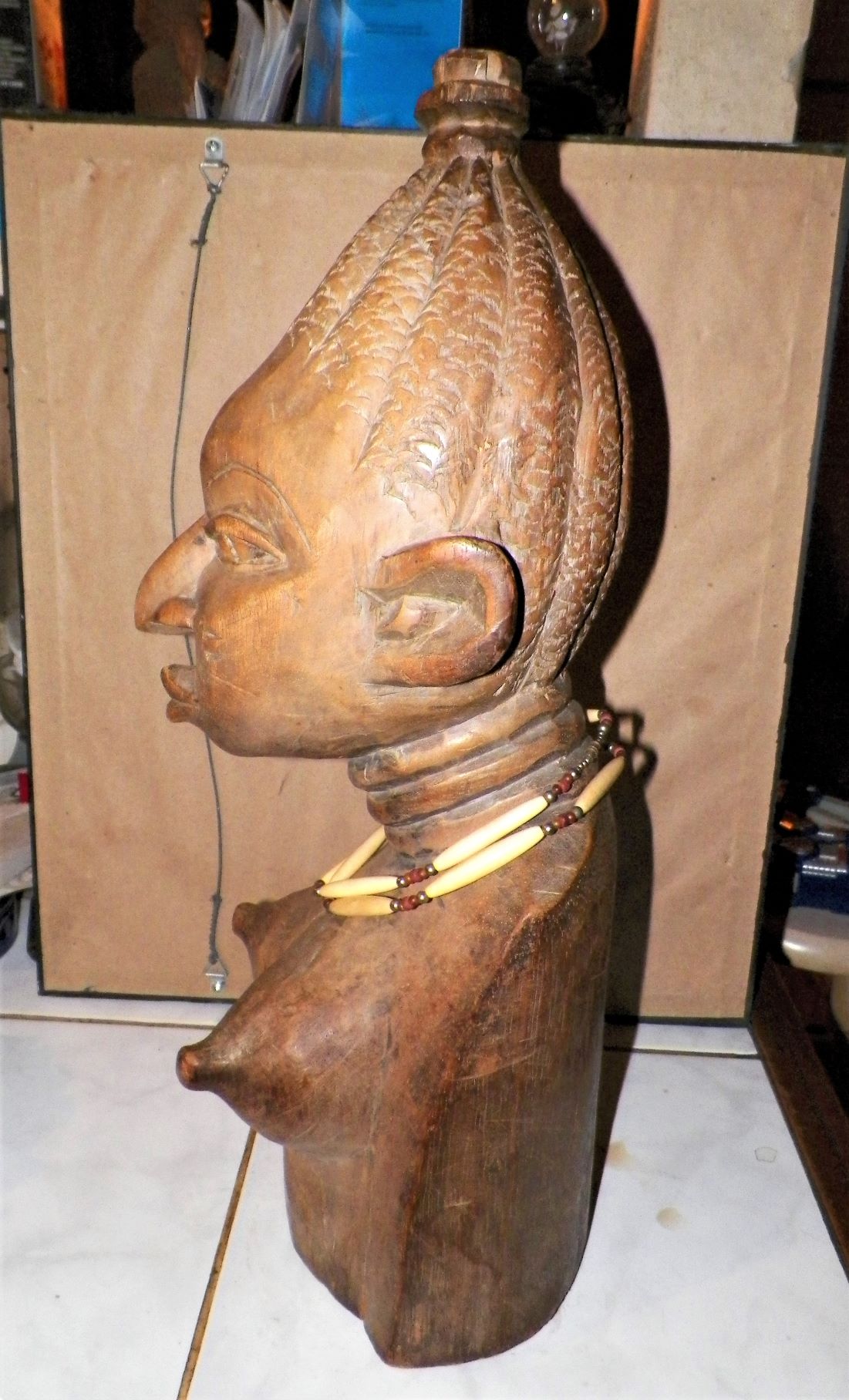ART CARVING AFRICAN WOMAN STATUE 4AA.JPG
