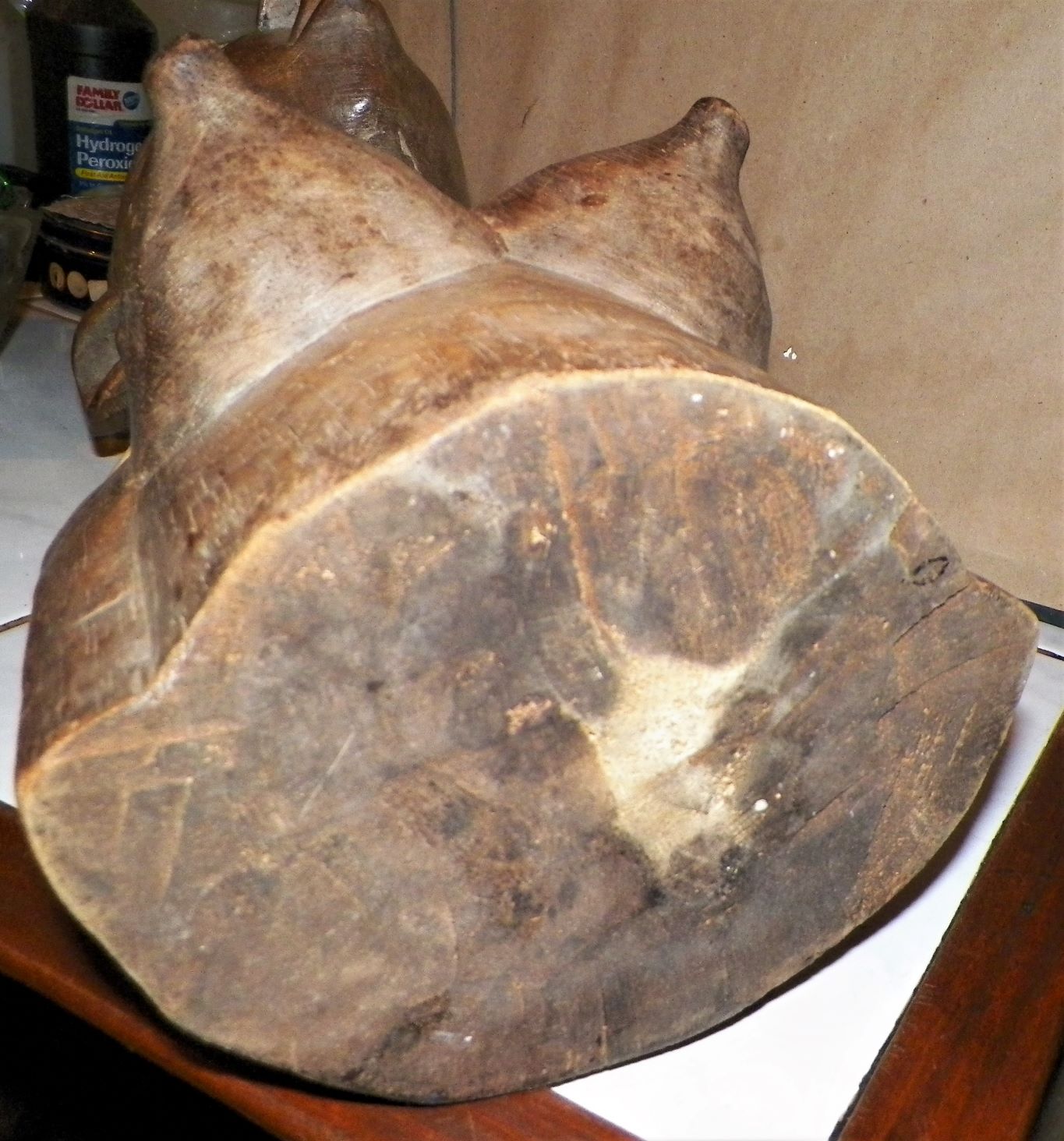 ART CARVING AFRICAN WOMAN STATUE 6AA.JPG