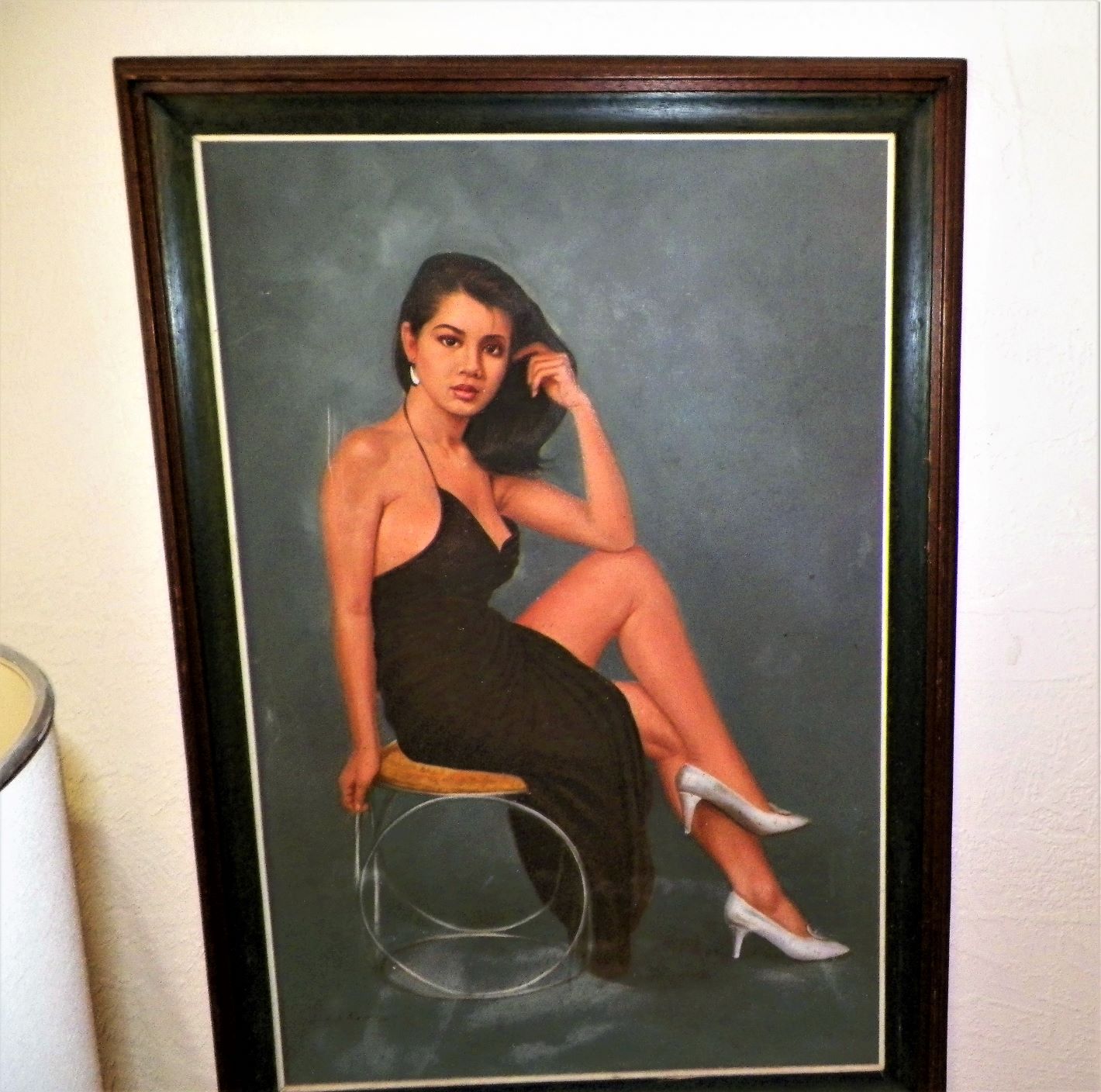 ART PAINTING CUBAN GIRL SITTING 1A_A_ zz.JPG