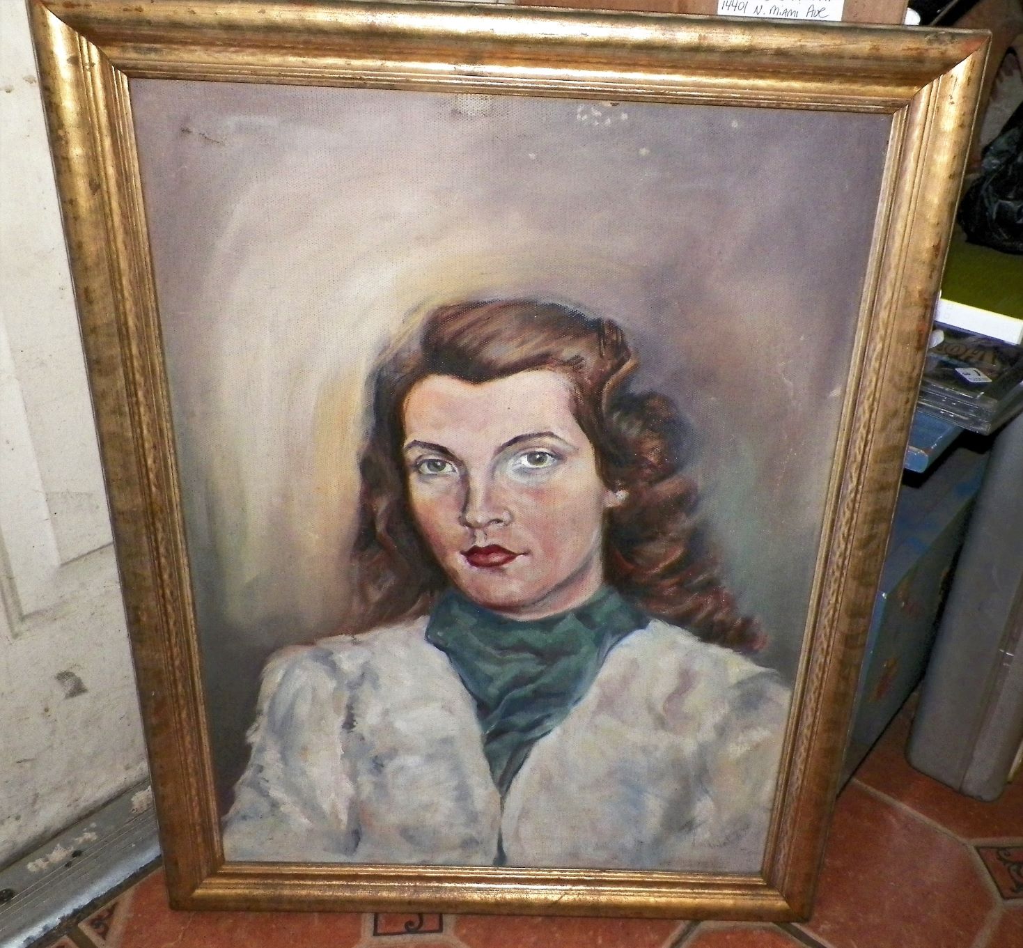 ART PAINTING PORTRAIT WOMAN COW HOOF ON BACK 1BAA.JPG