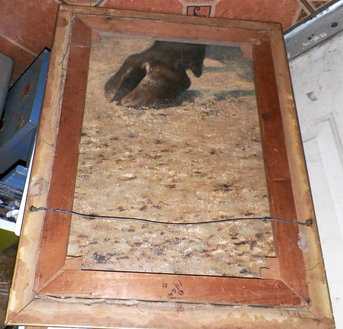 ART PAINTING PORTRAIT WOMAN COW HOOF ON BACK 4AA (2).JPG