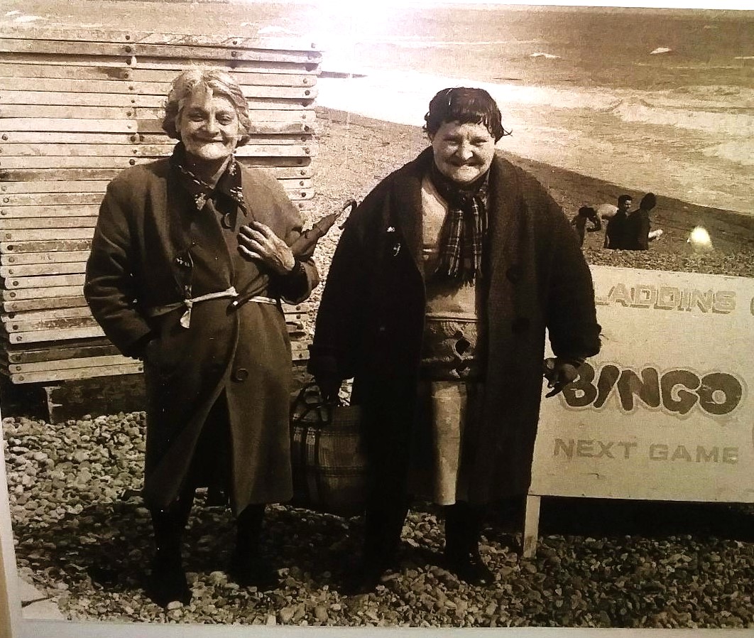 ART PHOTO 2 OLD WOMEN & BINGO SIGN 4AA.jpg