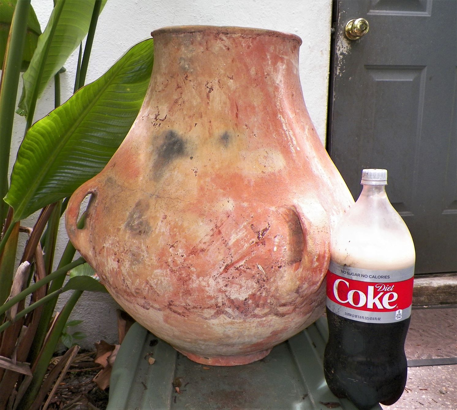 ART POTTERY 4 HANDLE TERRA COTTA JAR 3AA.JPG