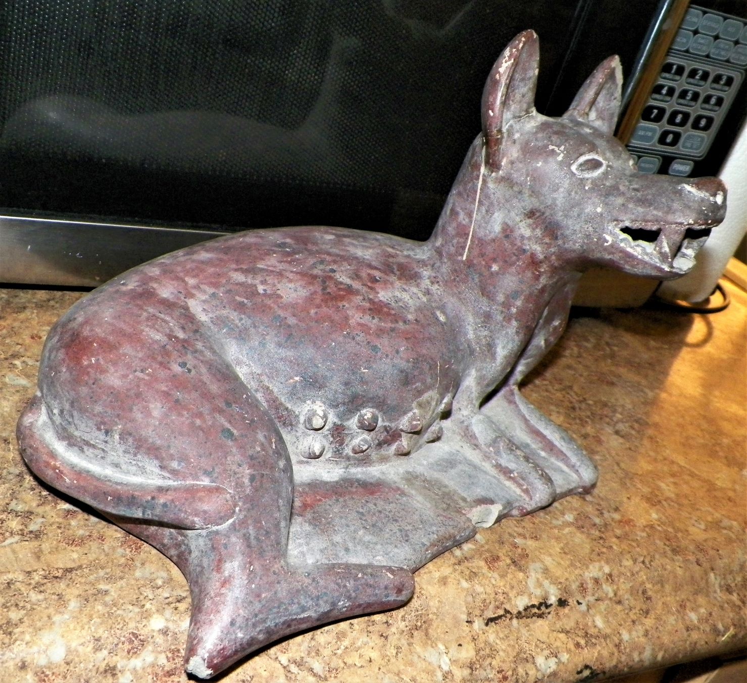 THRIFT STORE FIND ANTIQUE(?) AZTEC OR MAYAN (?) DOG SCULPTURE